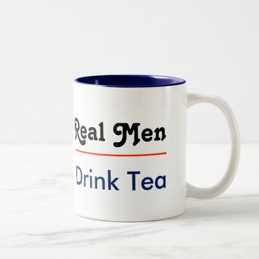 Real Men Drink Tea Tweekleurige Koffiemok (Rechts)