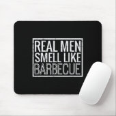 Real Men Smell Like Byrbecue Funny Bbq Grill Dad G Muismat (Met muis)