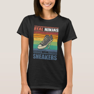 Real Ninjas Draag Sneakers  schoen Casual voet T-shirt