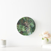Realistic Grape Vine with Leaves – Fine Art Ronde Klok (Huis)
