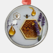 Realistic Lavender Honeycomb Bee Natural Premium Metalen Ornament (Voorkant)