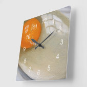 Realistic Painting of Raw Egg: Breakfast Time Vierkante Klok (Hoek)