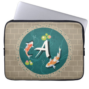 Realistisch-groene Japanse Koi Fish Pond Laptop Sleeve