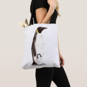 Realistisch legant keizer pinguïn met Baby Tote Bag (Dichtbij)
