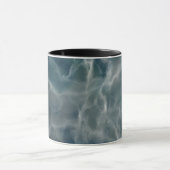 Realistisch marineblauw marmerontwerp mok (Midden)