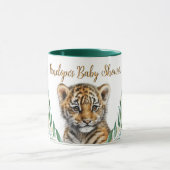 Realistisch Tiger Cub Genderneutraal Baby shower Mok (Midden)