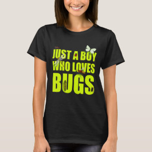 realistische bugs jongen die van insecten houdt En T-shirt
