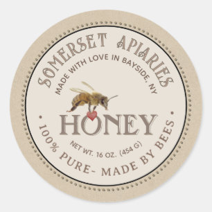 Realistische honingbij met hart op Kraft Honey Lab Ronde Sticker