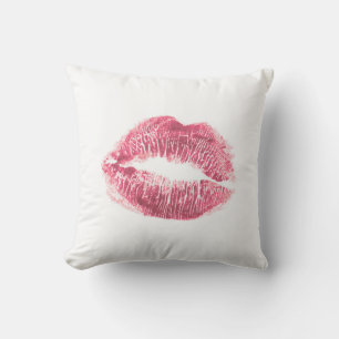 Realistische roze lippen, geïsoleerde kus kussen