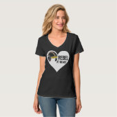 Rebel bij Heart Women's Hanes Nano V-Neck T-Shirt (Voorkant volledig)
