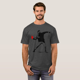 Rebel Gooit Vlammende Ster Street Art T-shirt