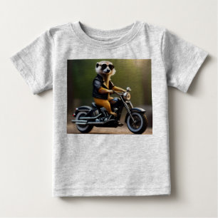 Rebel Meerkat: leer, zonnebril en motorfiets