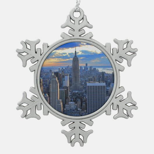 Recente middagNYC Horizon als Tin Sneeuwvlok Ornament (Voorkant)