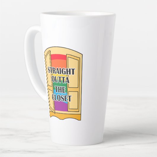 Recht buiten de kast latte mok (Linkerhoek)