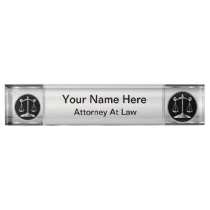 Recht Schalen van het recht Advocaat Naambordje