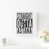 recht uit Astana Vierkante Klok (Huis)