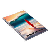 Rechtop surfplank met surfer quote notitieboek (Rechterzijde)