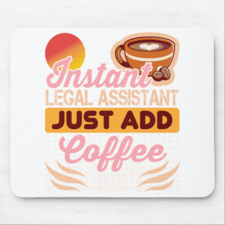 Rechtsassistent koffie muismat bureau