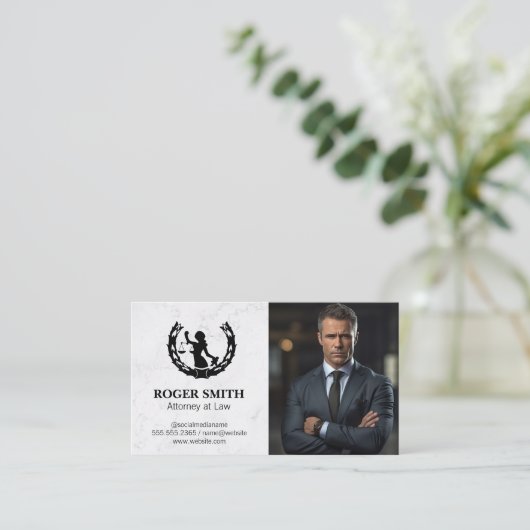 Rechtsplegingssysteem Logo | Zakelijk Man | advoca Visitekaartje (Staand voorkant)