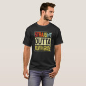 Rechtstreeks buiten de vierde graad Afstuderen de T-shirt (Voorkant volledig)
