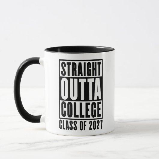 Rechtstreeks uit de universiteit klas van 2027 mok (Links)