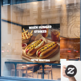 Reclame voor hotdogs friet drank restaurant op maa raamsticker