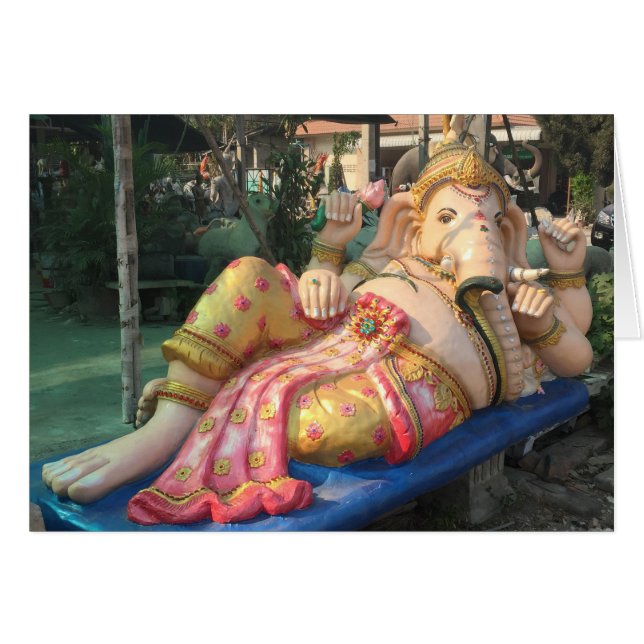 Reclining Ganesha Statue in Chiang Mai, Thailand (Voorkant Horizontaal)
