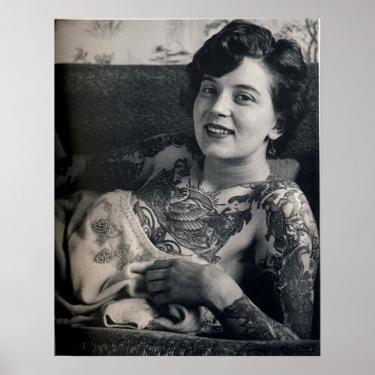 Reclining Tattooed Lady Poster (Voorkant)