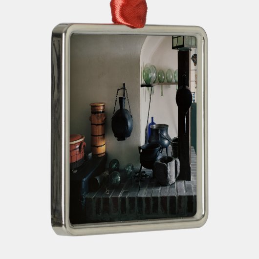 Reconstructie van een apotheek metalen ornament (Rechts)