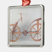 Reconstructie van het ontwerp van de da Vinci Metalen Ornament (Links)