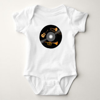 Records met trompet, gitaar en trombone romper