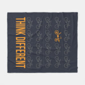 Recumbent Bike Cyclist denkt anders Fleece Deken (Voorkant (Horizontaal))