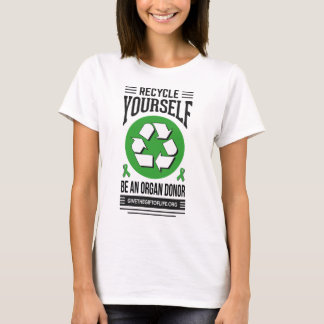 Recyclen de T-shirt van uw eigen vrouw