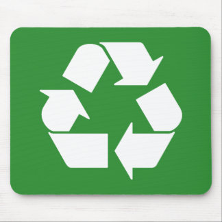 Recyclesymbool op groen muismat