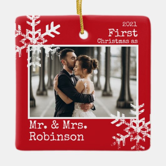 Red 1st Kerstmis Mr. en Mrs Custom Photo Keramisch Ornament (Voorkant)