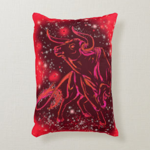 Red Accent Pillow Bull die op de Sterrennacht loop Kussen