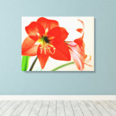 Red Amaryllis Flower Canvas Afdruk (Insitu (Houten vloer))