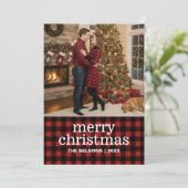Red and Black Buffalo Plaid Merry Christmas Photo Feestdagenkaart (Staand voorkant)