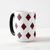Red and Black Geometric Diamond Pattern Modern Tot Magische Mok (Voorkant links)