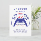 Red and Blue Level Up Gamer Boys Birthday Party Kaart (Staand voorkant)