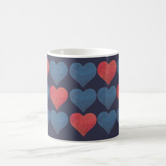 Red and Blue Patterned Hearts Koffiemok (Center)
