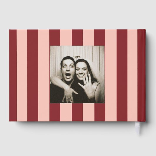 Red and Blush Pink Striped Wedding  Gastenboek (Achterkant)