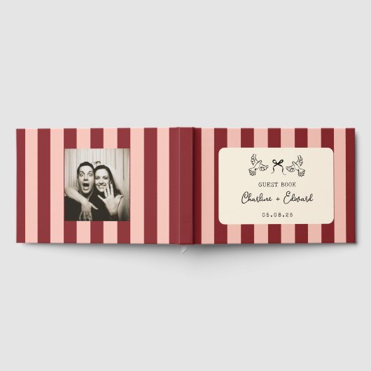 Red and Blush Pink Striped Wedding  Gastenboek (Volledig)