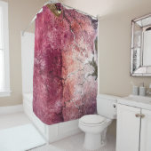 Red and brown abstract painting douchegordijn (In situ)