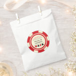 Red and Cream Las Vegas Poker Chip Wedding Bedankzakje<br><div class="desc">Daag je gasten met deze rode en griezelige witte pokerchips die zakken bevoordeelt. Deze zijn perfect voor het aanbieden van snoep- en koekjesgunsten bij de receptie,  vooral voor de bestemmingsbruiloften van Las Vegas of het casino-onderwerp.</div>