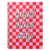 Red and Light Pink Checkered Notitieboek (Voorkant)