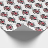 Red and Silver Elegant Flowers Cadeaupapier (Hoek)