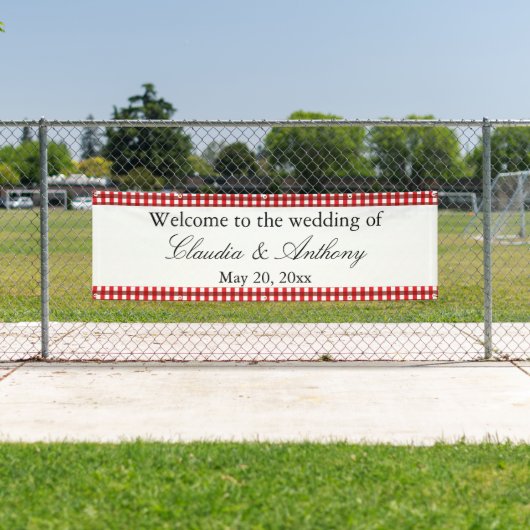 Red and White Gingham Pattern Barbeque Wedding Spandoek (Insitu)