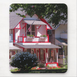 Red and White Victoriaans - Martha's wijntuin Muismat