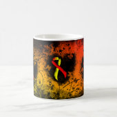 Red and Yellow Awareness Ribbon Grunge Heart Coffe Koffiemok (Center)